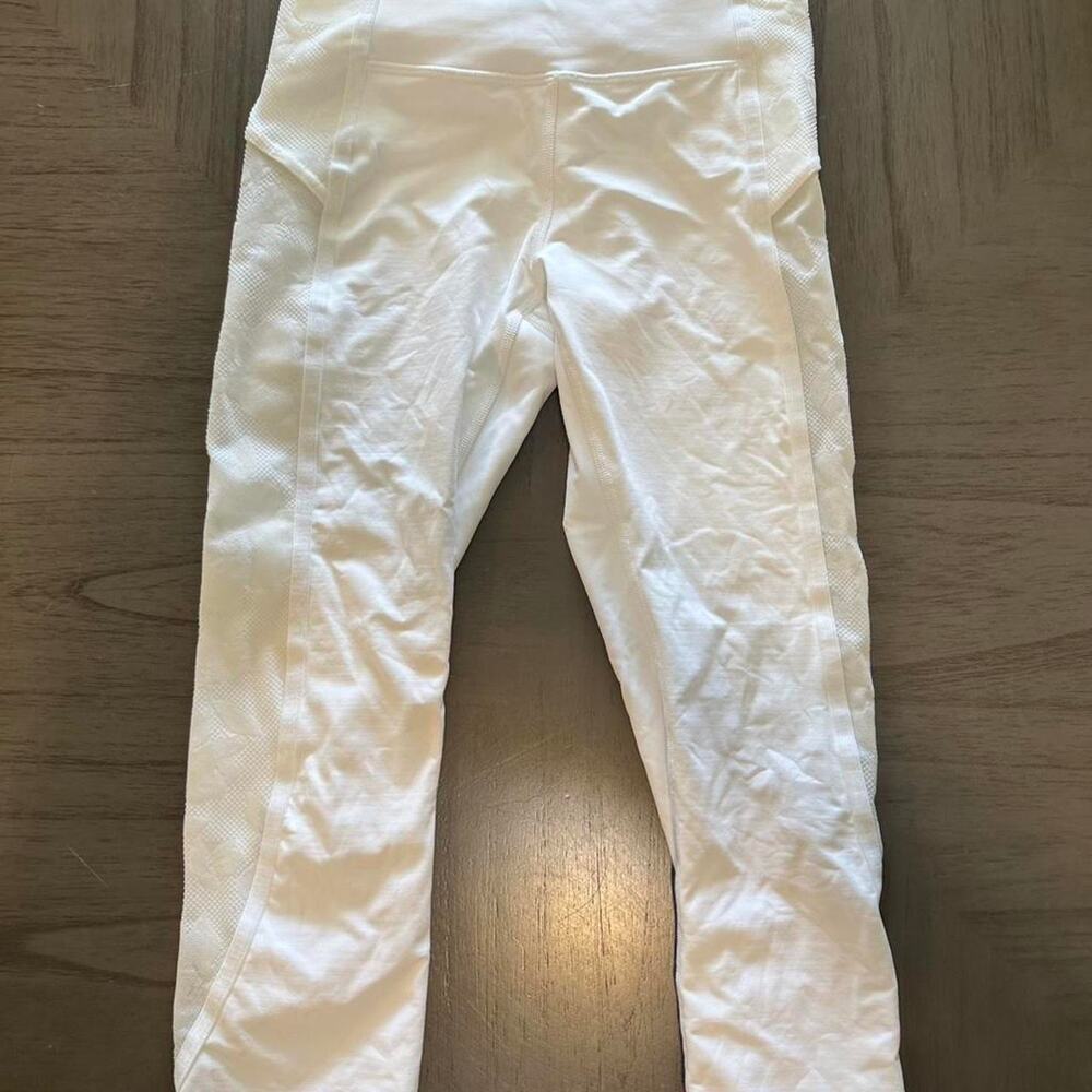 White high waisted leggings with mesh